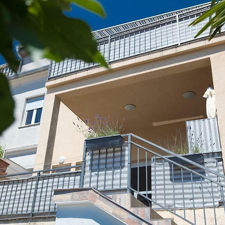 Apartment Zorica Crikvenica Buitenkant foto