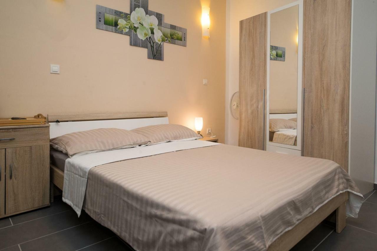 Apartment Zorica Crikvenica Buitenkant foto